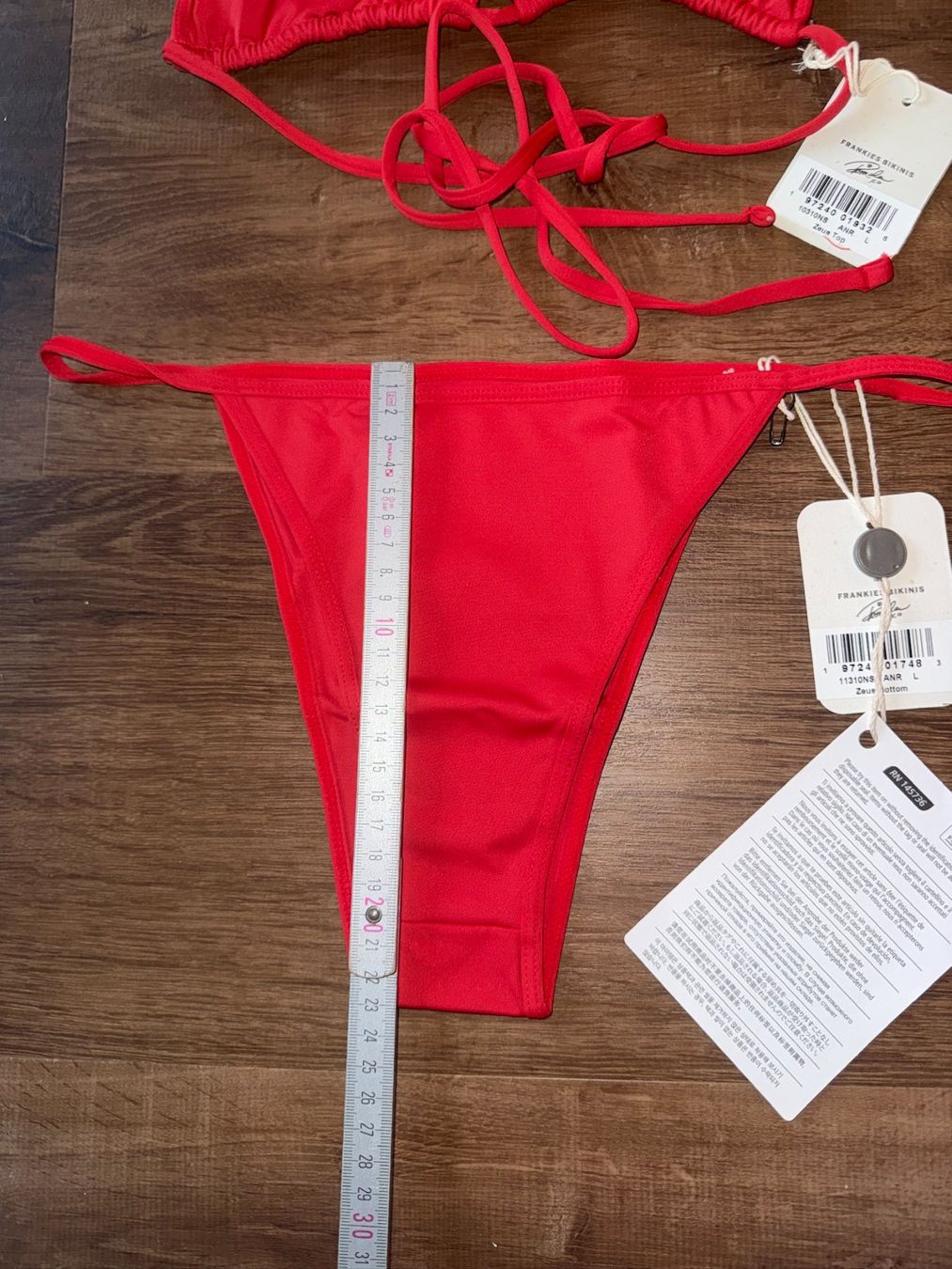 Costumi da bagno & Bikini: last chance till 28 June CHF 150 frankies bikinis bikini - L – Nuovo e nell'imballaggio originale da St-Sulpice VD venduto da juhdu 1