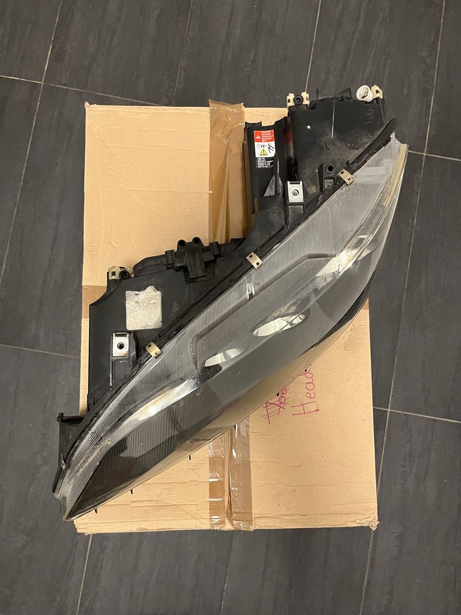 Mazda Phares: Headlight Mazda 6 MPS – D'occasion à Grandcour par har_pq9j 1