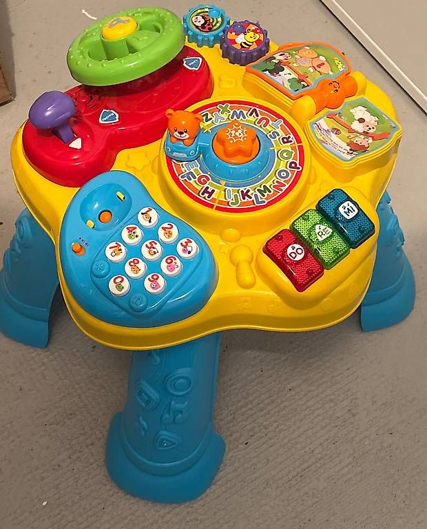 Giocattoli: vtech Spieltisch – Usato da Zollikon venduto da js9js9 1