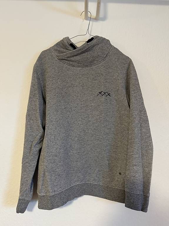 Maglioni & Felpe: Mey & Edlich Pullover grau Gr. 48 Herren Kragen – Usato da Thalwil venduto da han_985b