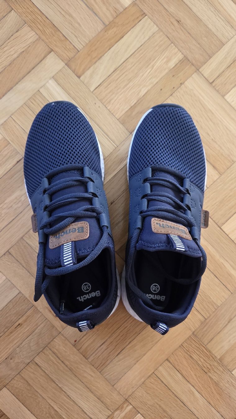 Bench Scarpe da donna: Bench Sneaker dunkelblau NEU Gr 38 – Nuovo (secondo la descrizione) da Siebnen venduto da Bdieti 1