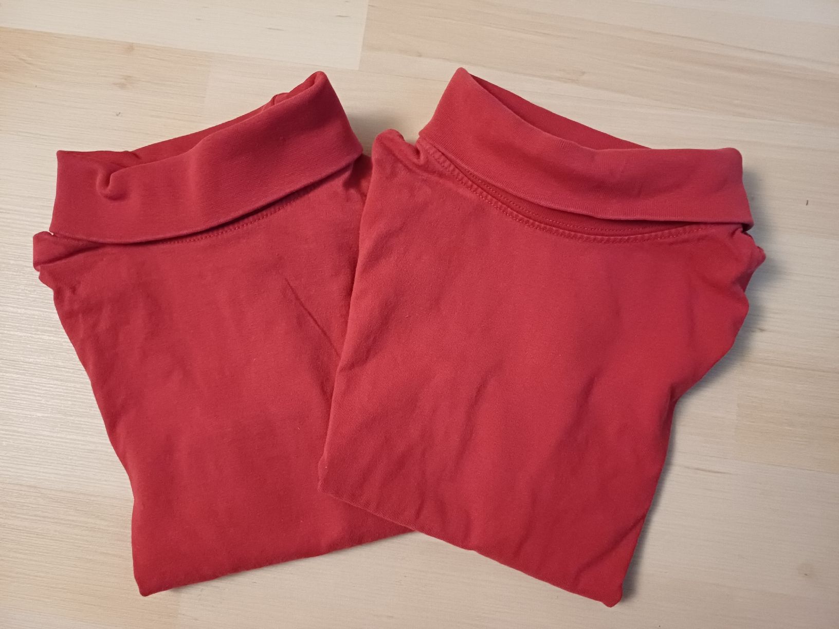 Maglioni & Felpe: 2 Rollkragenshirts Grösse 110/116 – Usato da Windlach venduto da lanuj