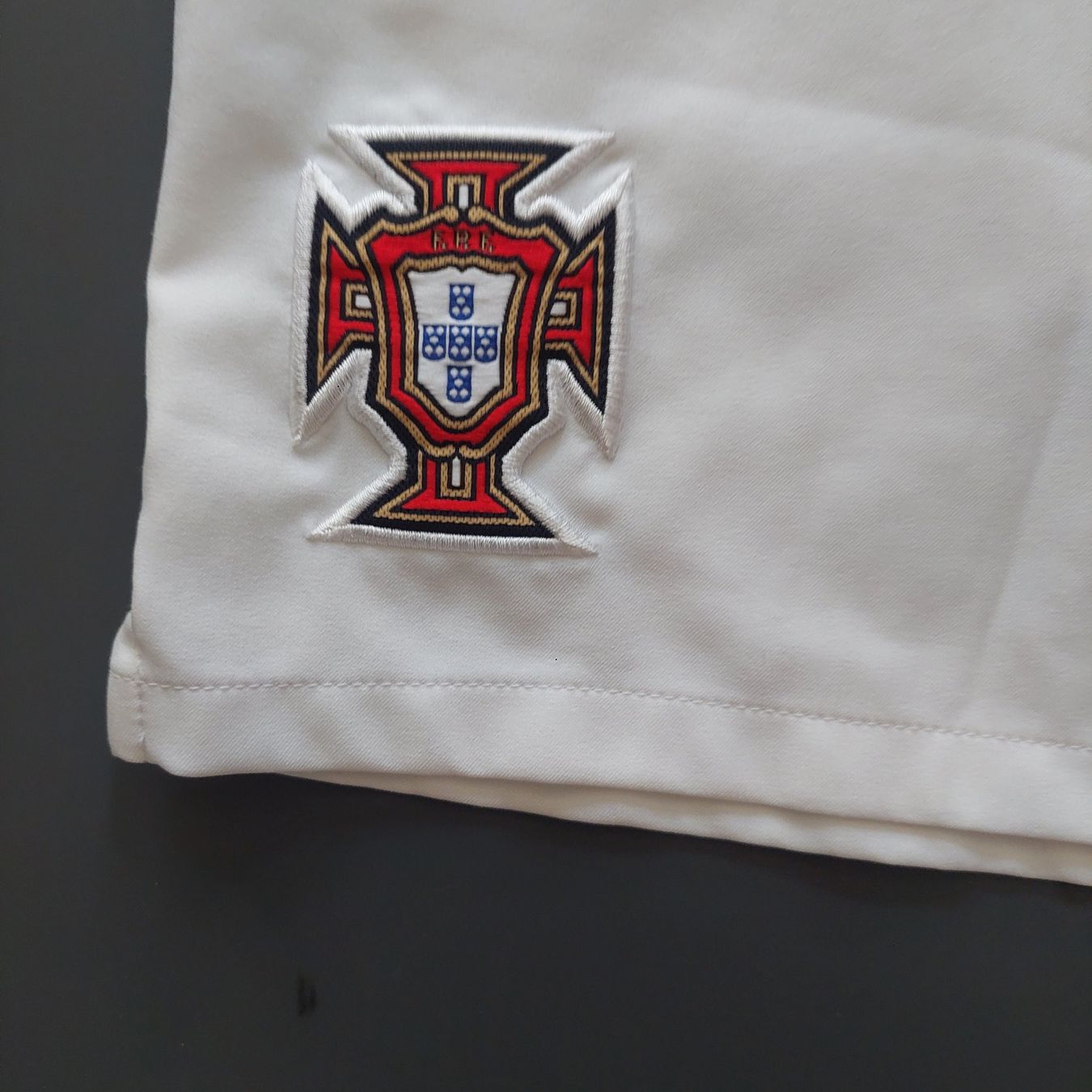 Nike Pantaloni: Sportshorts Gr.M/L Nike – Usato da Ermenswil venduto da Ingram0 2