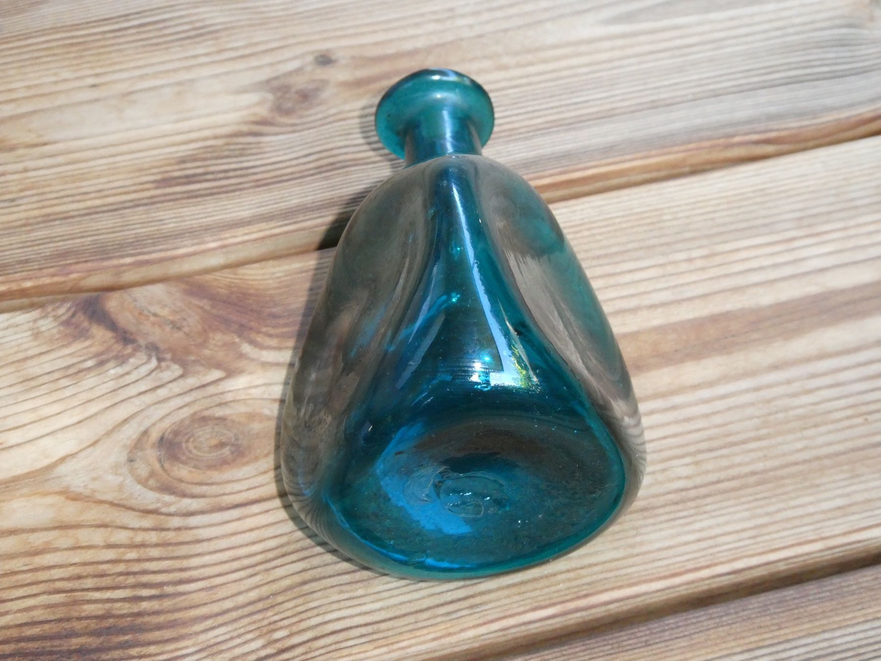 Vase & Récipients: alte Dreiecksvase Glas – D'occasion à Lüchingen par Eeizo 3