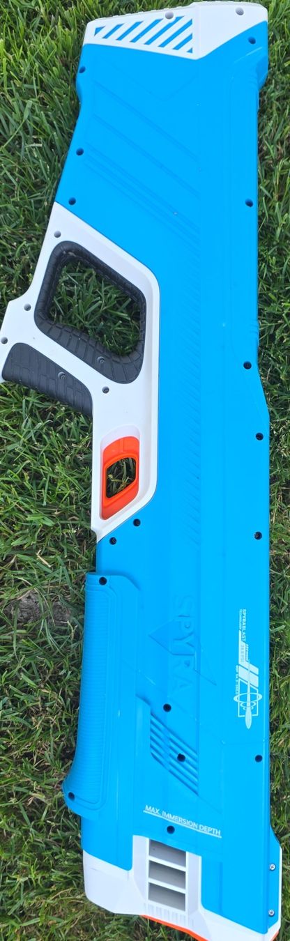 Jouets: Wasserpistole Super Soaker blau defekt – Défectueux à Richterswil par Achinho
