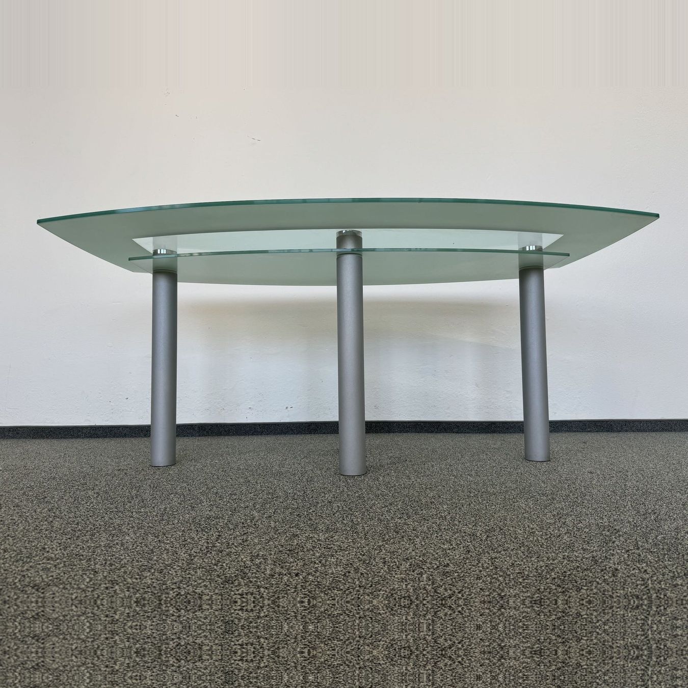 Tavoli: Top Design Clear Sitzungstisch – Usato da Schönenwerd venduto da mcofficeshop 4