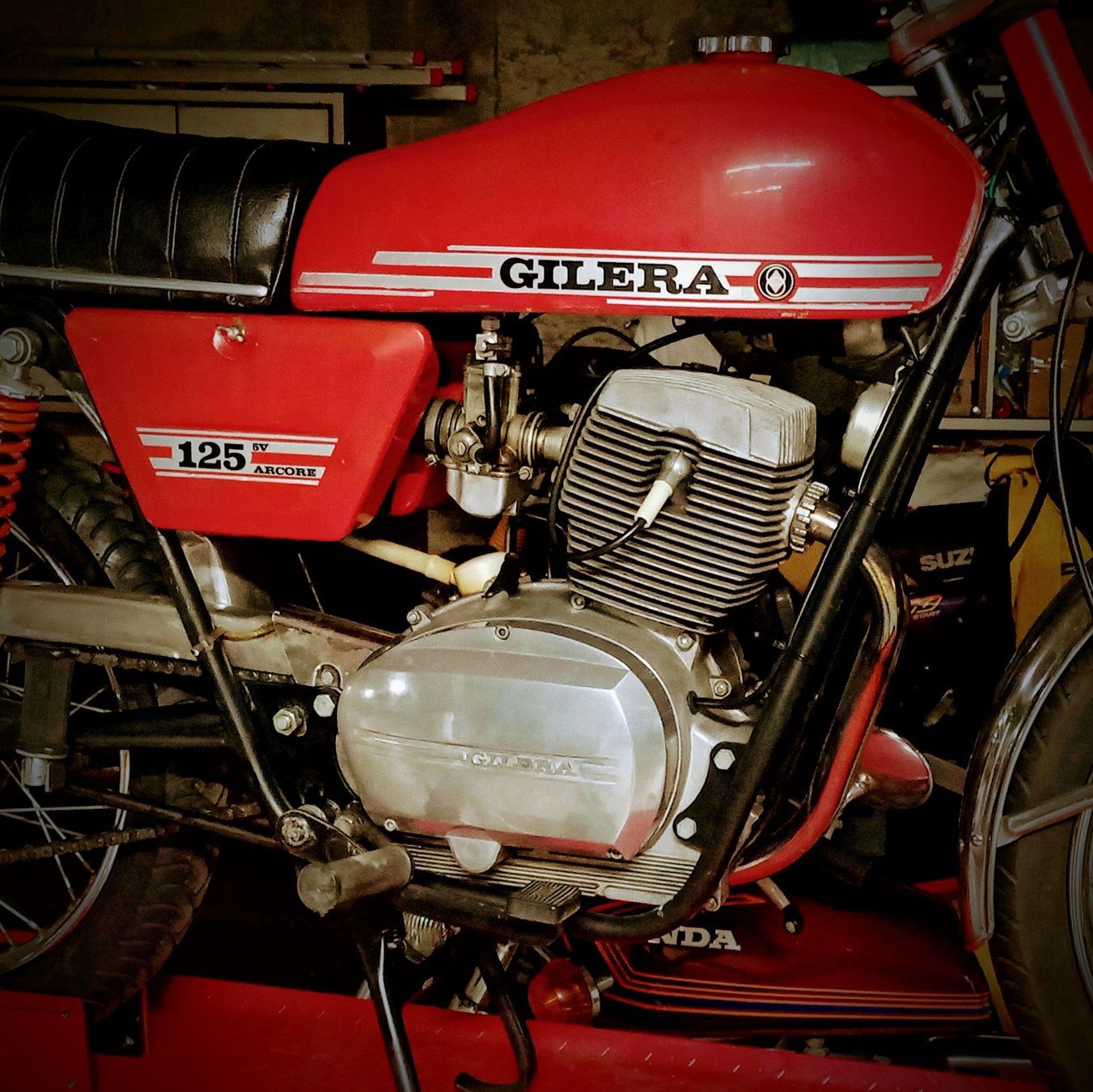 Gilera Strasse: Gilera Arcore 5V 125 – Gebraucht aus Basel von  3