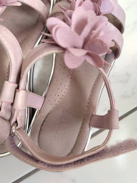 Esprit Schuhe für Mädchen: Esprit Mädchen Sandalen Grösse 35 – Gebraucht aus Meilen von Hope777 3