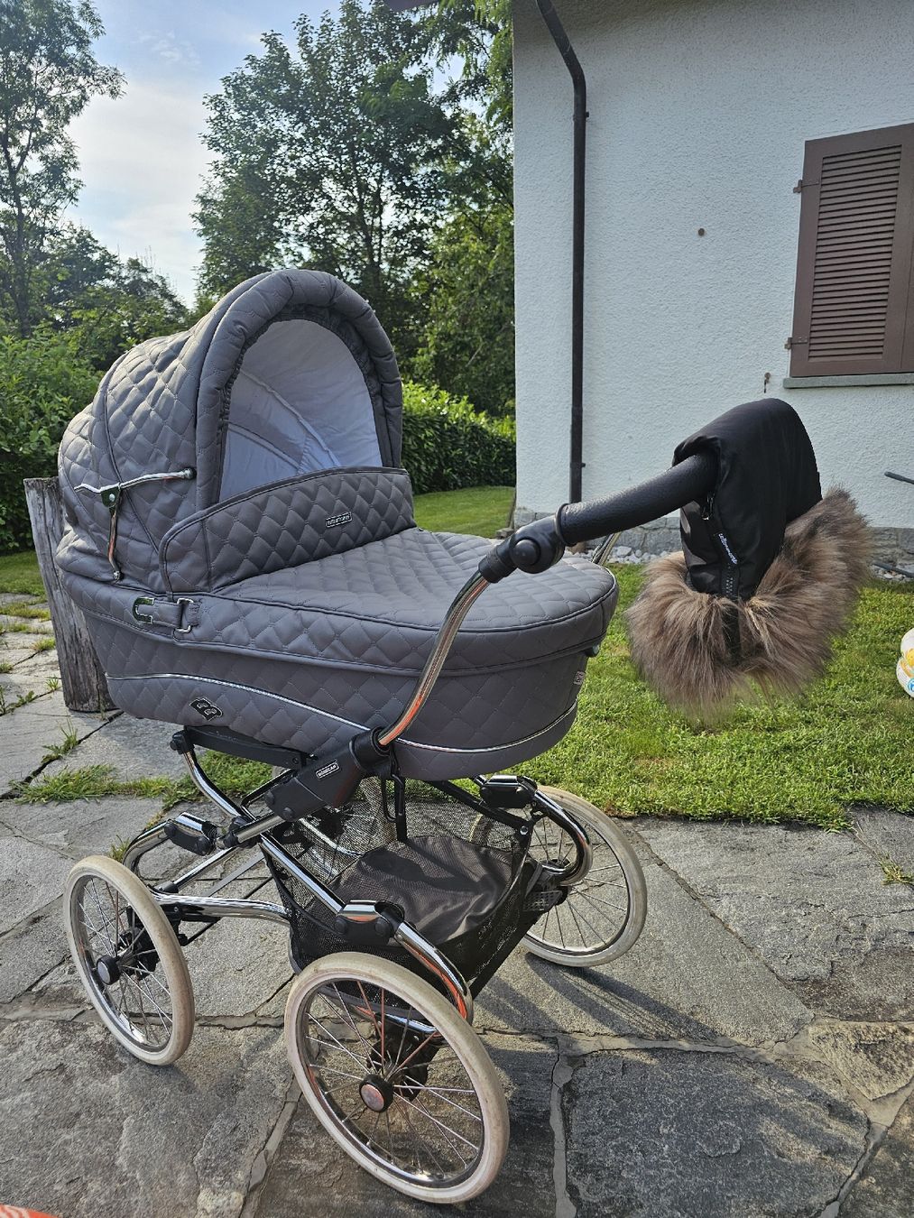 Retro Kinderwagen Bbcar mit lenkbaren Rdern - Kunstleder (Gebraucht) in  Dniken SO fr CHF 400  nur Abholung auf Ricardo kaufen