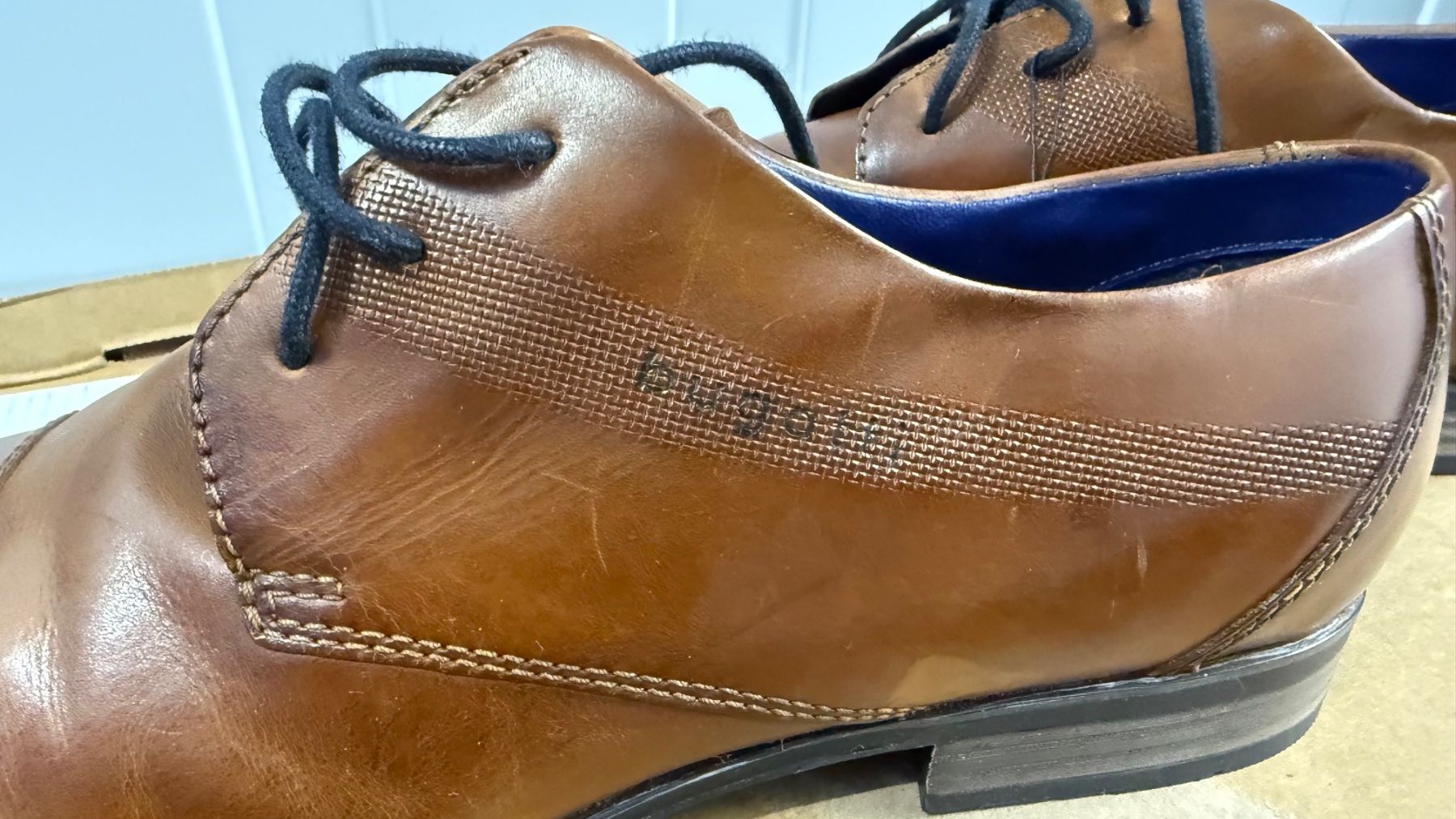 Bugatti Scarpe da uomo: Bugatti Herrenschuhe Leder 44 – Usato da Zürich venduto da guille.arg 1
