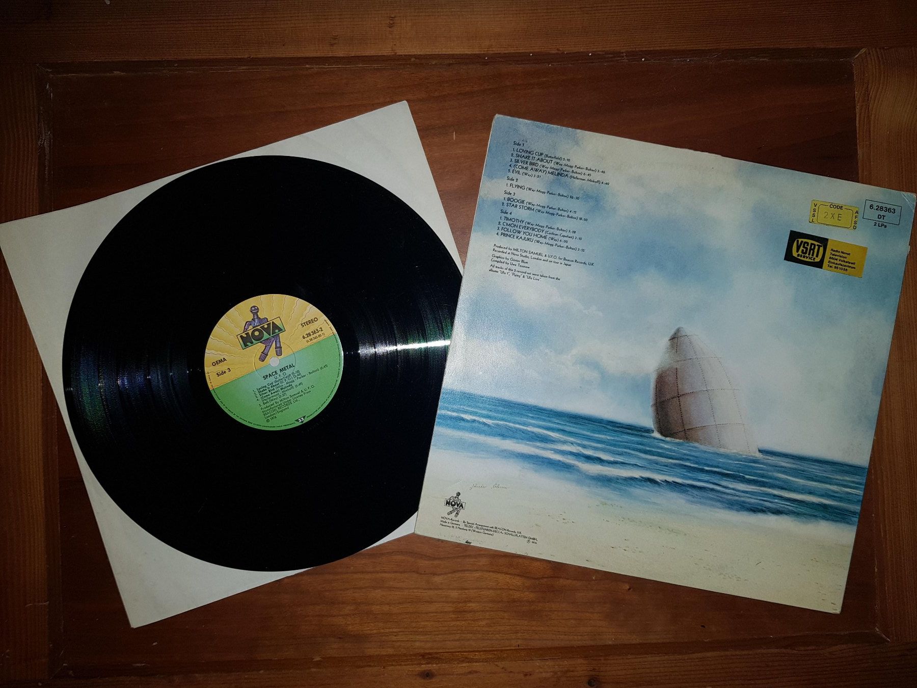 Dischi in vinile: UFO - Space Metal       2x LP – Usato da Zezikon venduto da Upsetter 1