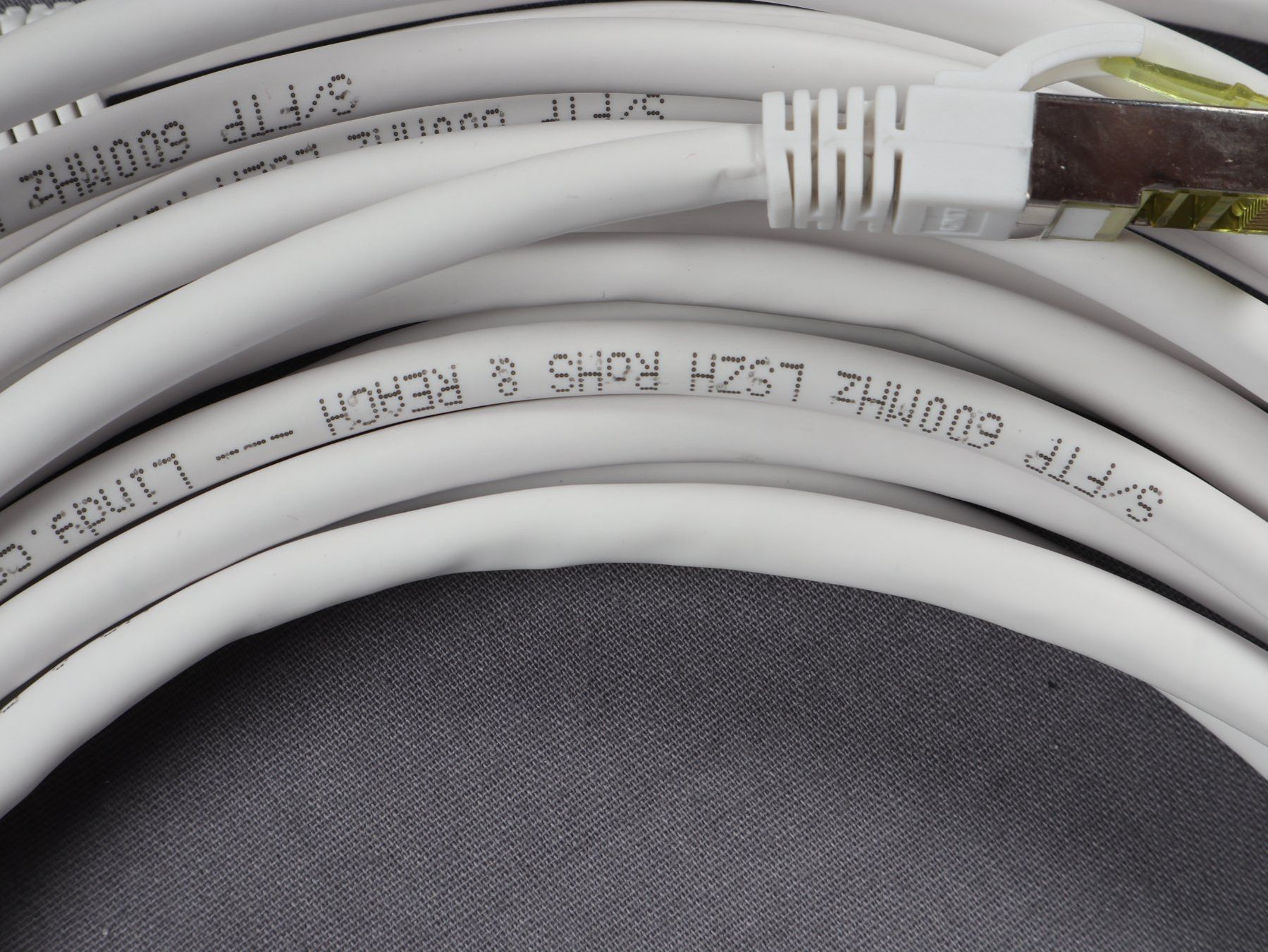 Kabel: LINDY Cable 7.5m CAT.6A PLUG CAT.7 RAW – Neu (gemäss Beschreibung) aus Steinen von Restwert_Steinen 6