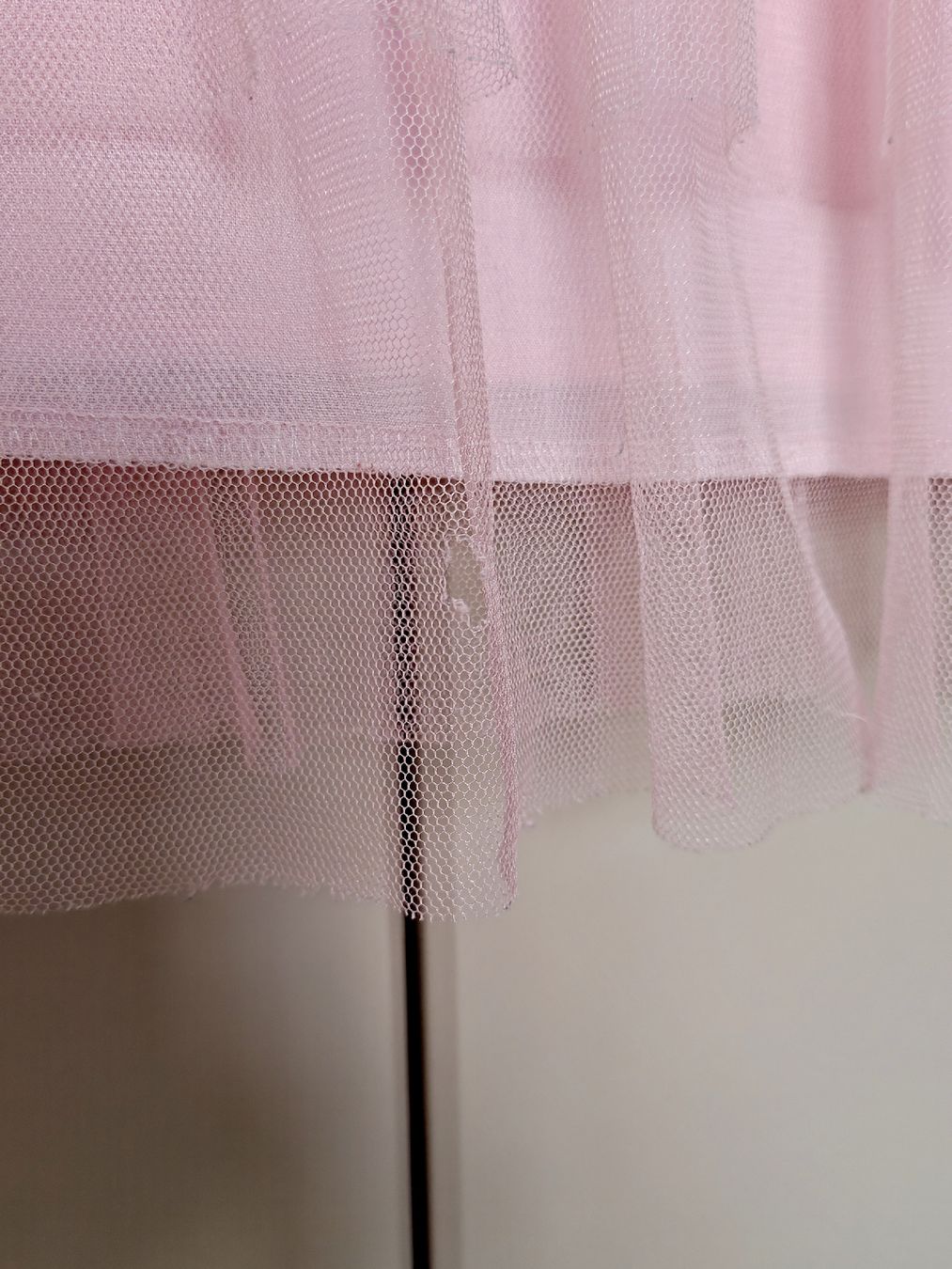 Vestiti & Gonne: Rosa Einhorn Kleid mit Tüll, Grösse 116 – Usato da uster venduto da colorpw 3