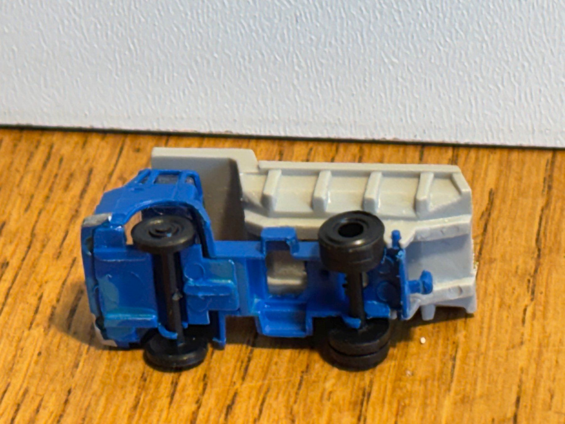 Modellini di ferrovie: M1147: Kipplastwagen (Spur N) – Usato da Birsfelden venduto da Birs_25 3