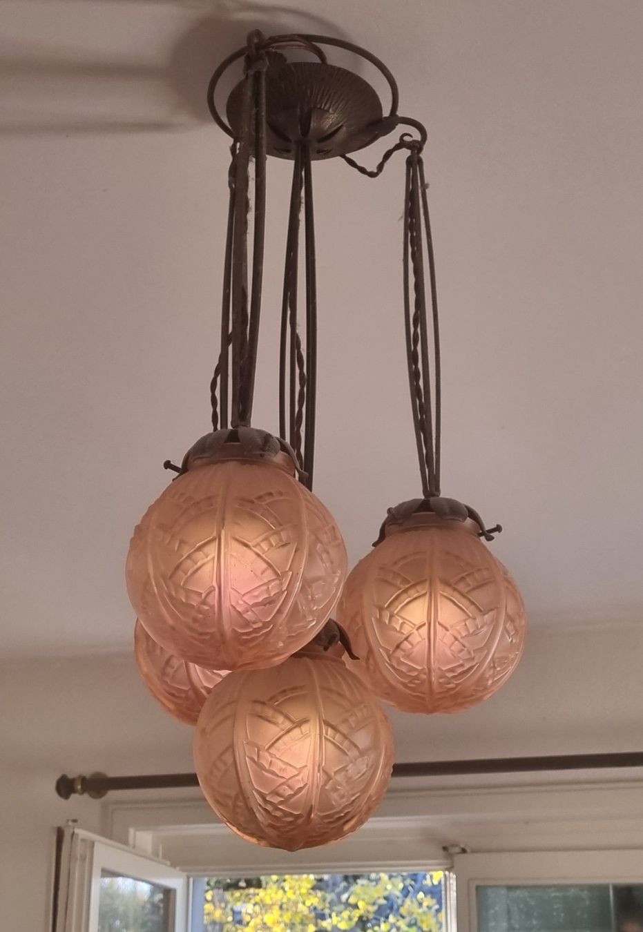 Lampadari & plafoniere: Art Deco Hängelampe mit Glaskugel, 4-flammig – Usato da Basel venduto da Jcva 5