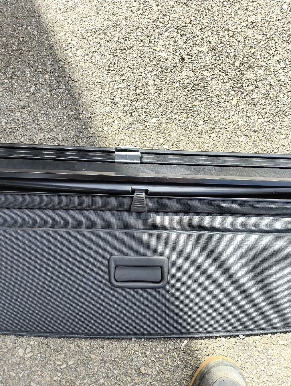 Audi Tutti pezzi di ricambio auto: Kofferraumabdeckung /Hutablage Audi A4 B7  – Usato da Willisau venduto da ban_7zdg 2
