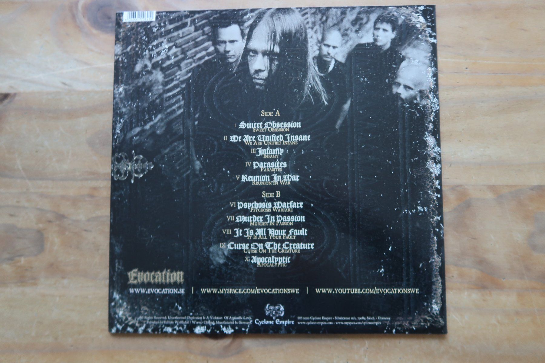 Schallplatten: EVOCATION - APOCALYPTIC - FARBIGES  VINYL LP – Gebraucht aus Basel von Patiscat 1