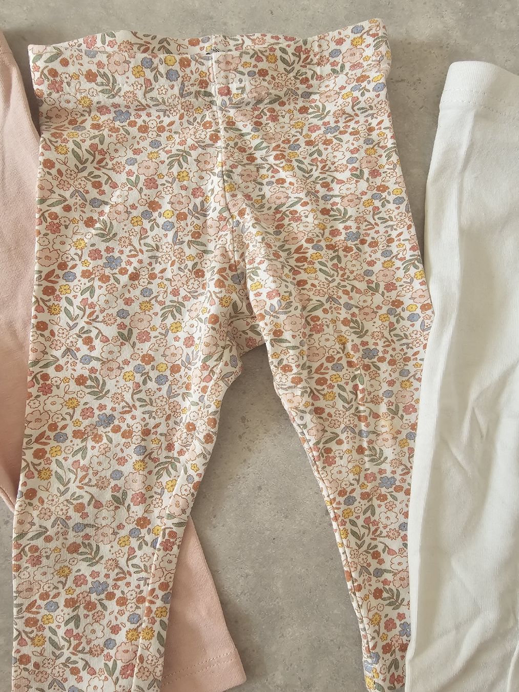 Lotti & Set di vestiti: Lot de 3 Leggings bébé, Taille 74 – Nuovo (secondo la descrizione) da Sornetan venduto da T.a333 2