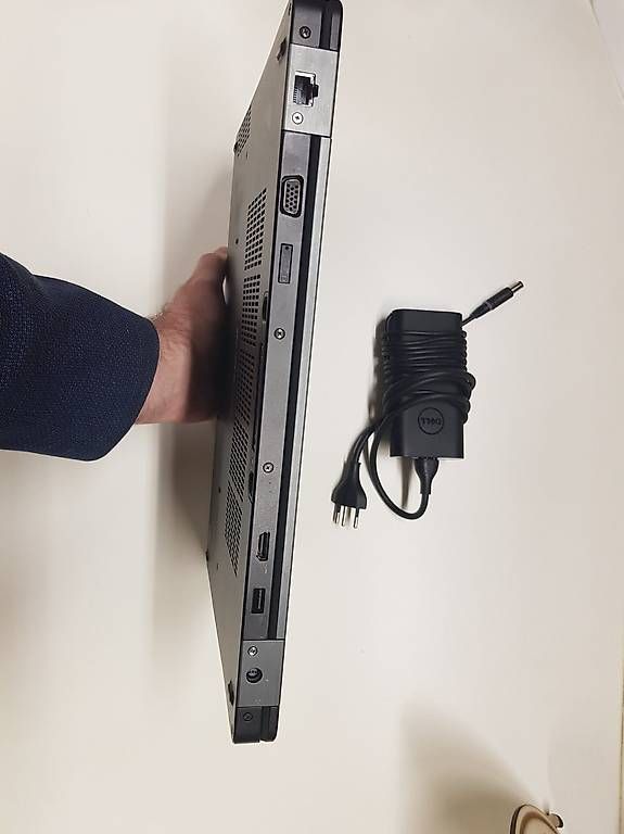 Notebook: Dell Latitude E 5570 – Usato da Winterthur venduto da Remoremo 3