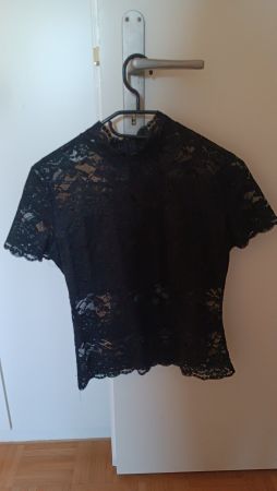 Oberteil von GUESS - Schwarz