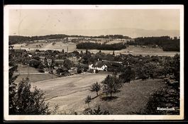 AK Bleienbach, Ortsansicht mit Kirche und Feldern