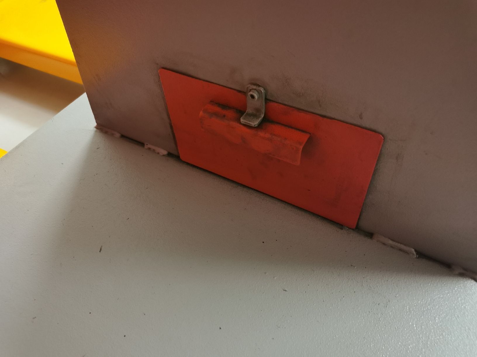 Tutte le macchine: Bürstenentgrater Bomar Single 250 – Usato da St. Gallen venduto da sob.ch 7