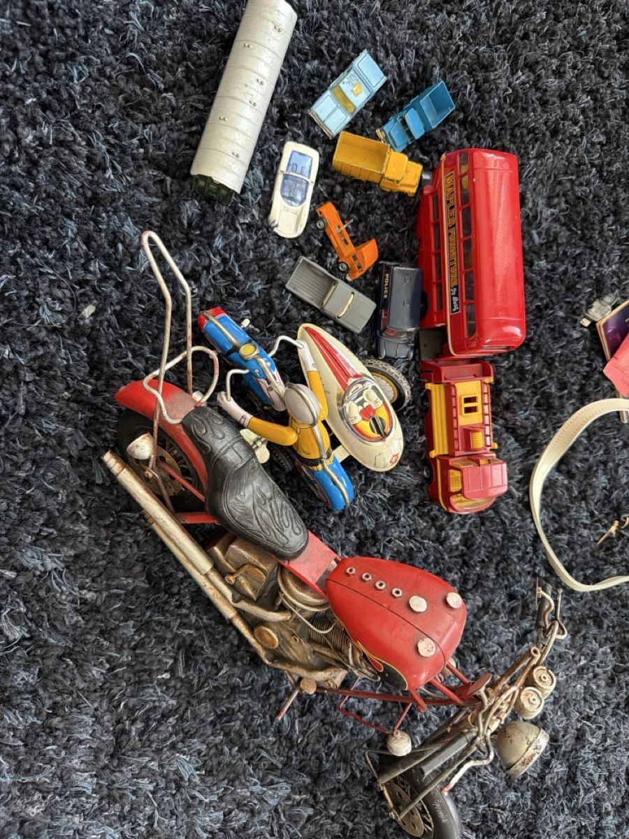 Giocattoli: Old Cars – Usato da Hittnau venduto da Pat_yl7f 9