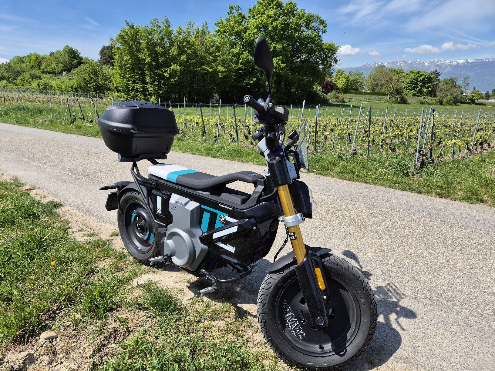 BMW Strada: BMW CE 02 Highline – Nuovo (secondo la descrizione) da Chavannes-de-Bogis venduto da Subliminal 2