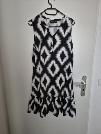 Kleid L