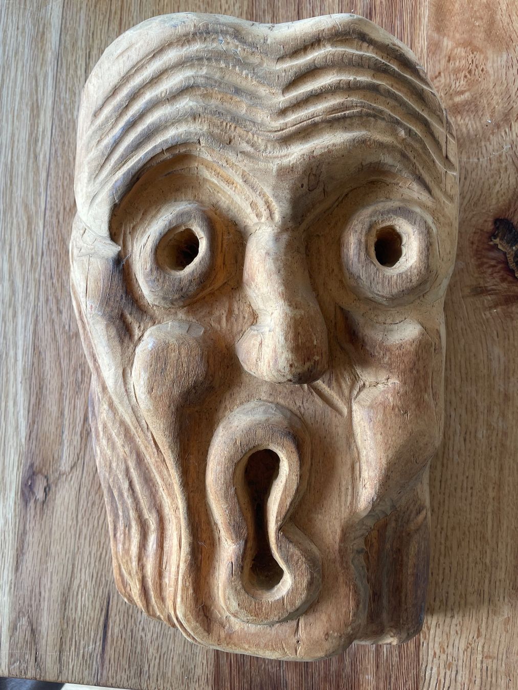 Masques: Grosse walliser Holzmaske! – D'occasion à Fidaz par Montifino