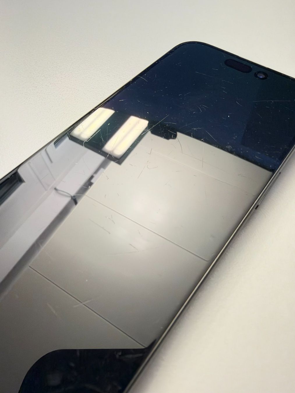 Apple Telefoni cellulari / Smartphones: Iphone 15 Pro 256 GB schwarz – Usato da Bülach venduto da Maxima80 3