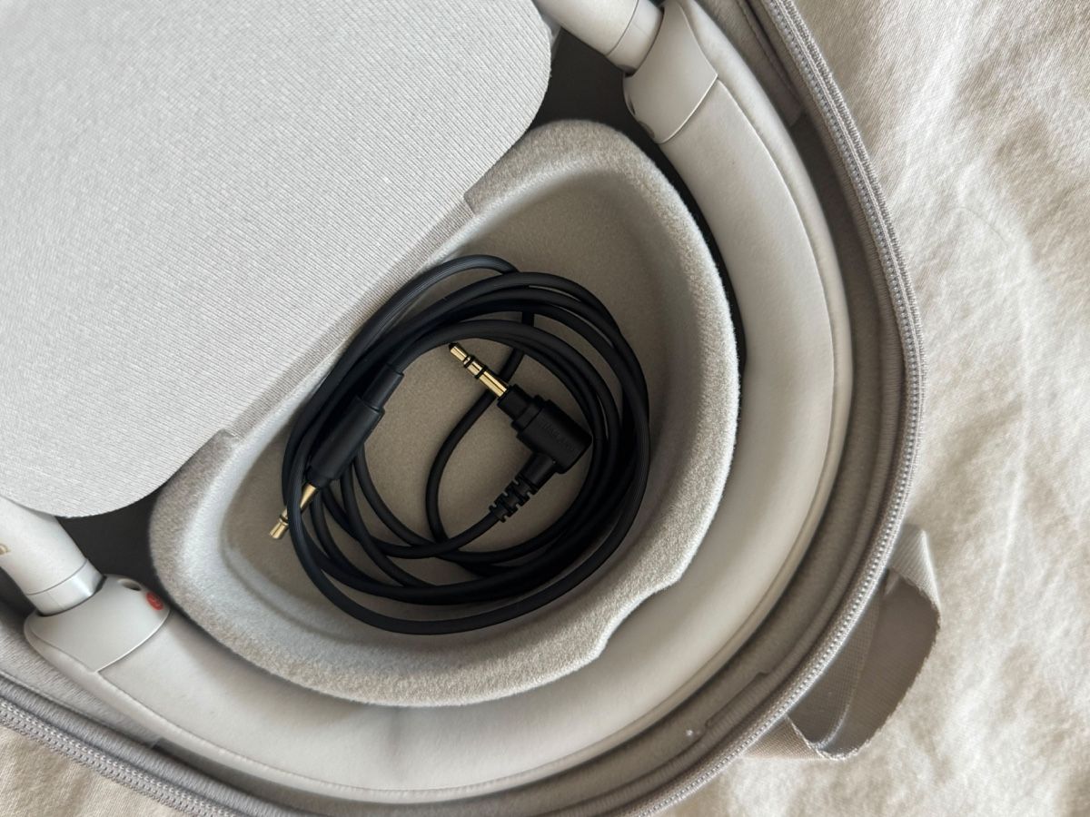 Sony Cuffie: Sony WH-1000xm5 – Nuovo (secondo la descrizione) da Zürich venduto da tel_2hhw 3