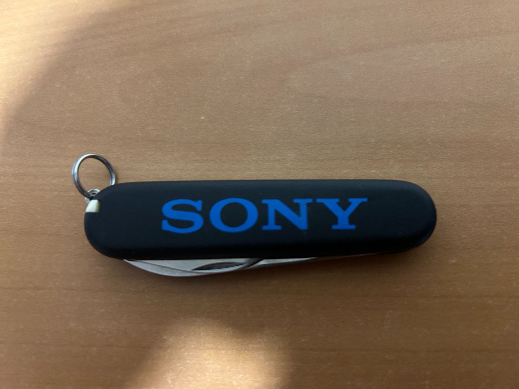 Victorinox Coltelli tascabile: Sackmesser Victorinox Sony – Usato da Schafisheim venduto da Ducati57