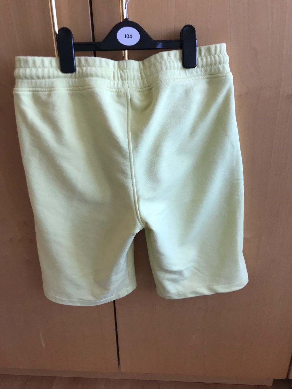 Pantaloni: Shorts S (14-16 ans) – Usato da Tafers venduto da ValKara 1