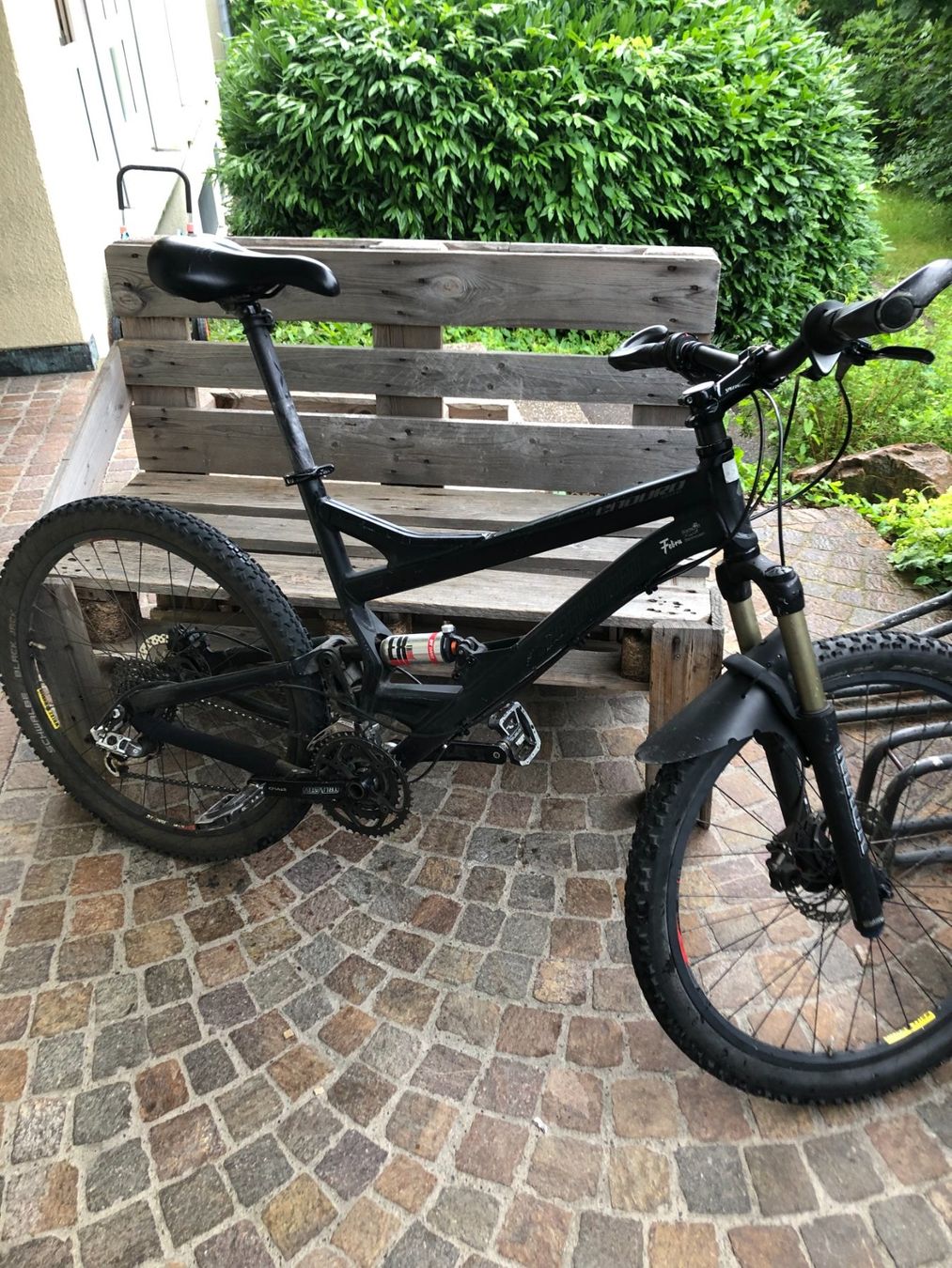 Specialized Velos: Specialized Enduro Elite DEFEKT! – Defekt aus Nürensdorf von