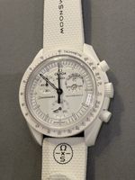 Swatch moonphase snoopy white