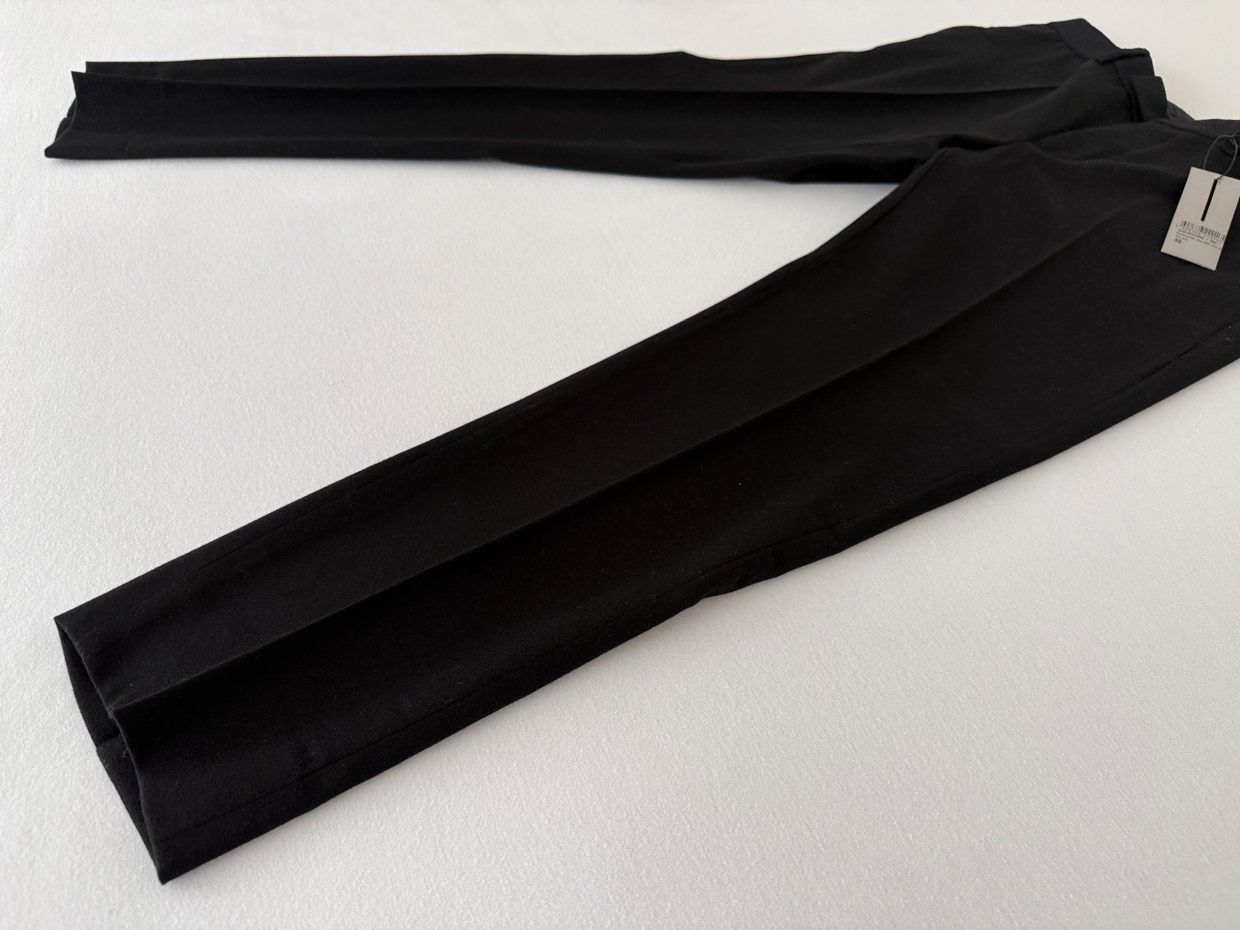 Dior Pantaloni: Dior Hose aus Virgin Wool und Kaschmir – Usato da Pfäffikon SZ venduto da Redwulf34 1