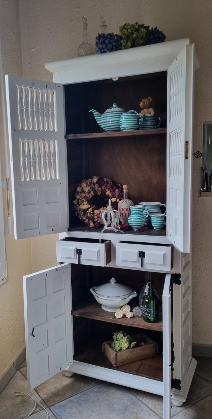 Schränke: Katalanischer Schrank*Buffet *Kommode – Gebraucht aus Wohlen AG von Atelier-Elisa