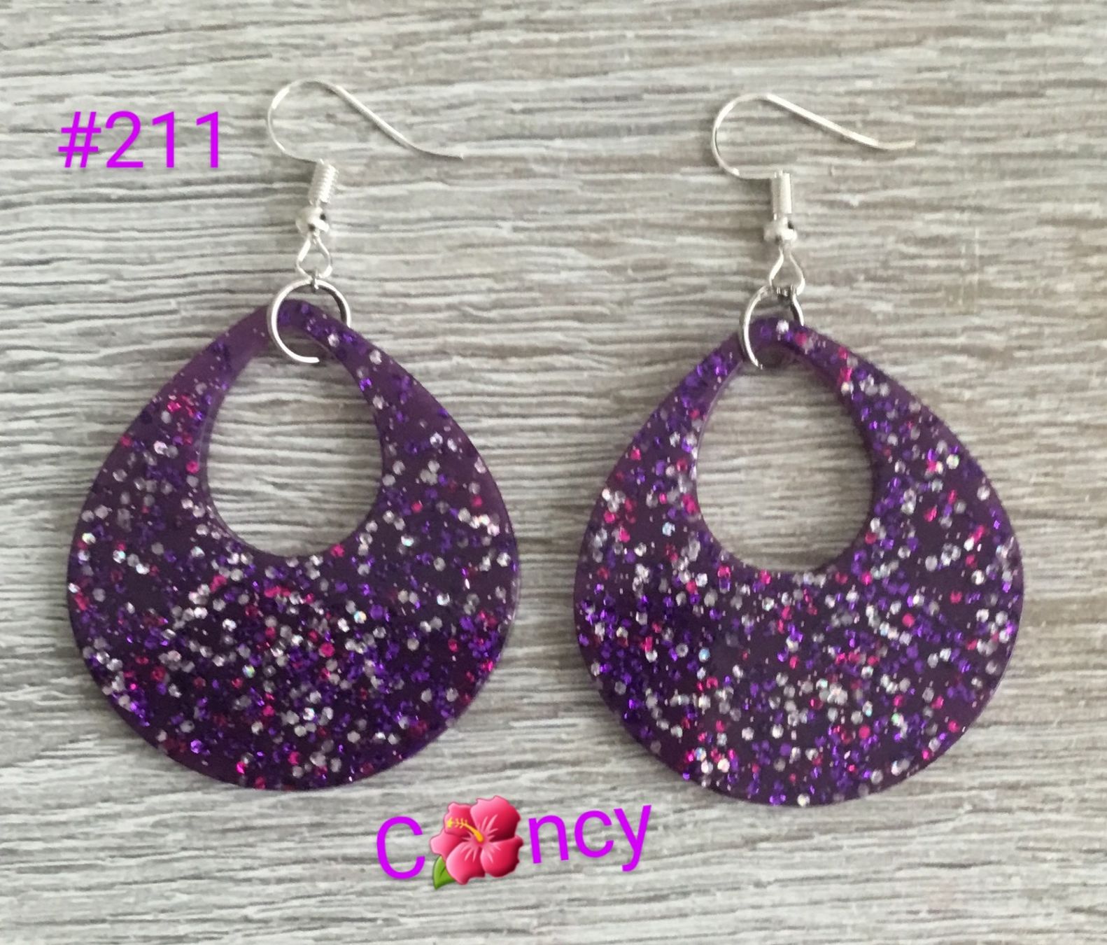 Orecchini pendenti & Orecchini a lobo: Boucle d’oreille – Nuovo e nell'imballaggio originale da Genève venduto da mir_qfr5