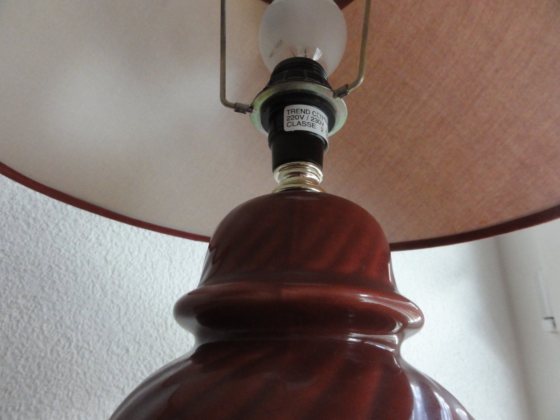 Lampade: rosa Tischlampe – Usato da Steffisburg venduto da Robinh.17 4