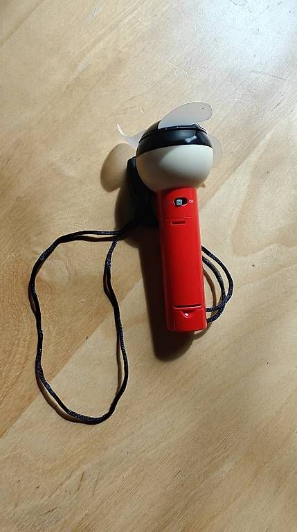 Ventilateurs: Kleiner Handventilator – D'occasion à Zürich par cherizet 1
