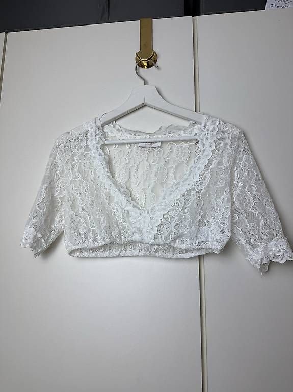 Robes: Krüger dirndl – D'occasion à Reigoldswil par schweizer311 1