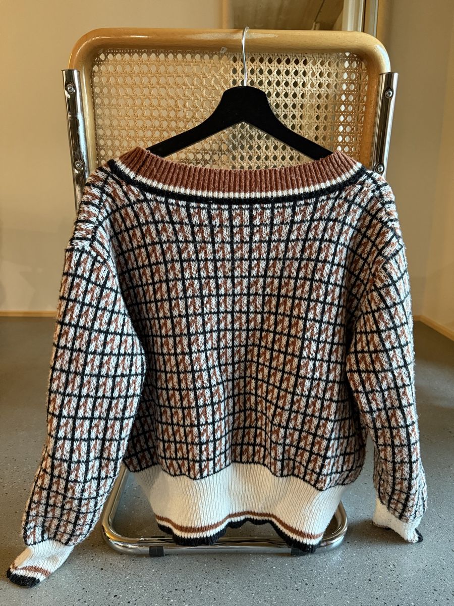 Shein Giacche: Shein Strickjacke Gr. M  – Usato da Langenthal venduto da vik_v5ml 1