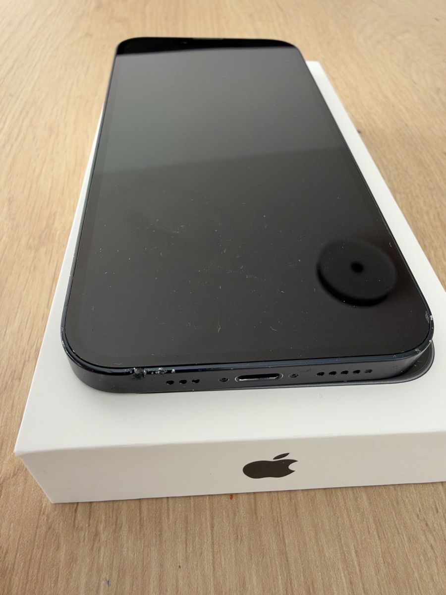 Apple Portables: Apple iPhone 14 256GB Midnight – D'occasion à Seuzach par illnois 5