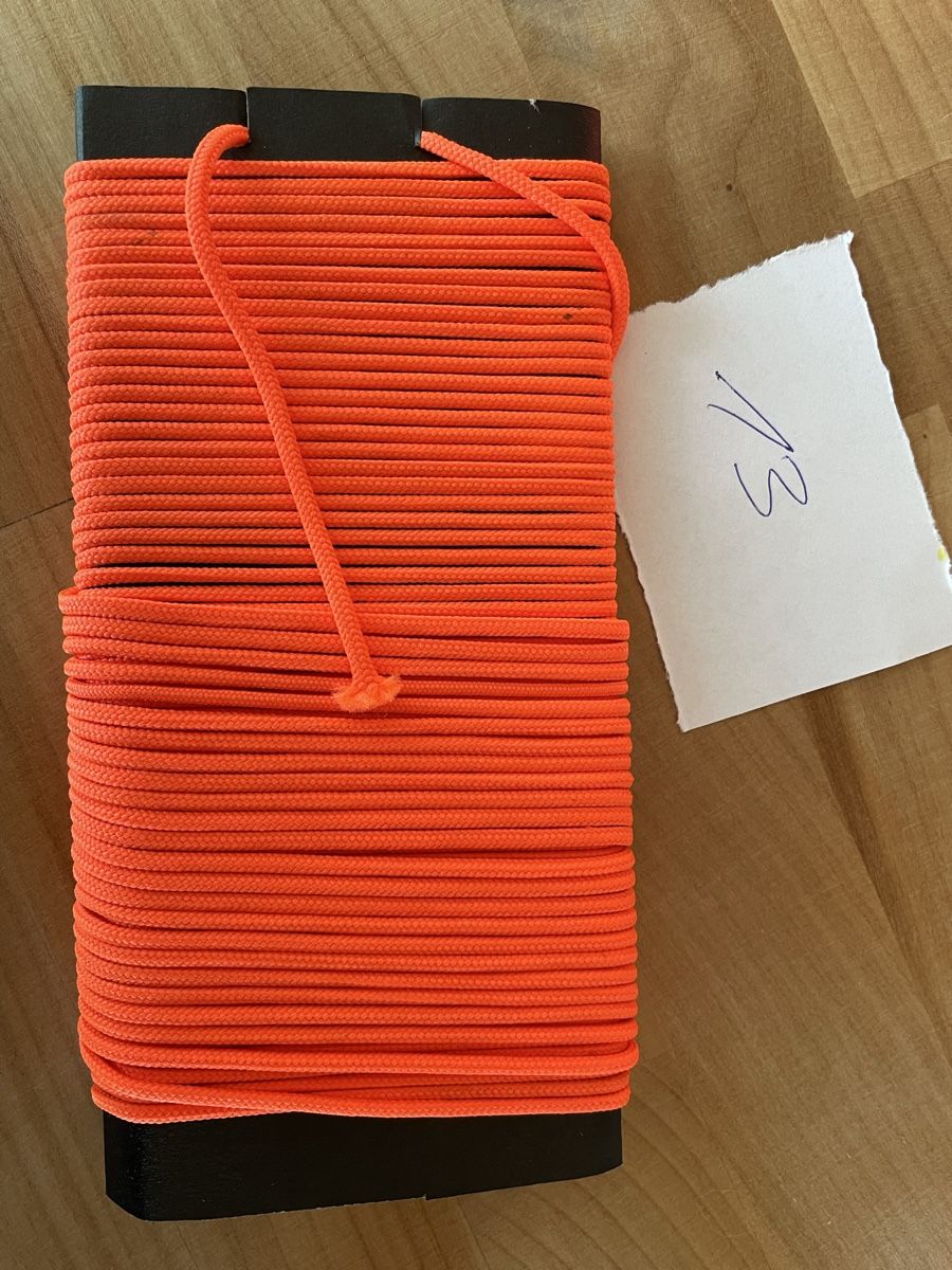 Corde: 13 Meter Neon Schnur 3mm – Nuovo (secondo la descrizione) da Rümlang venduto da euqinom16
