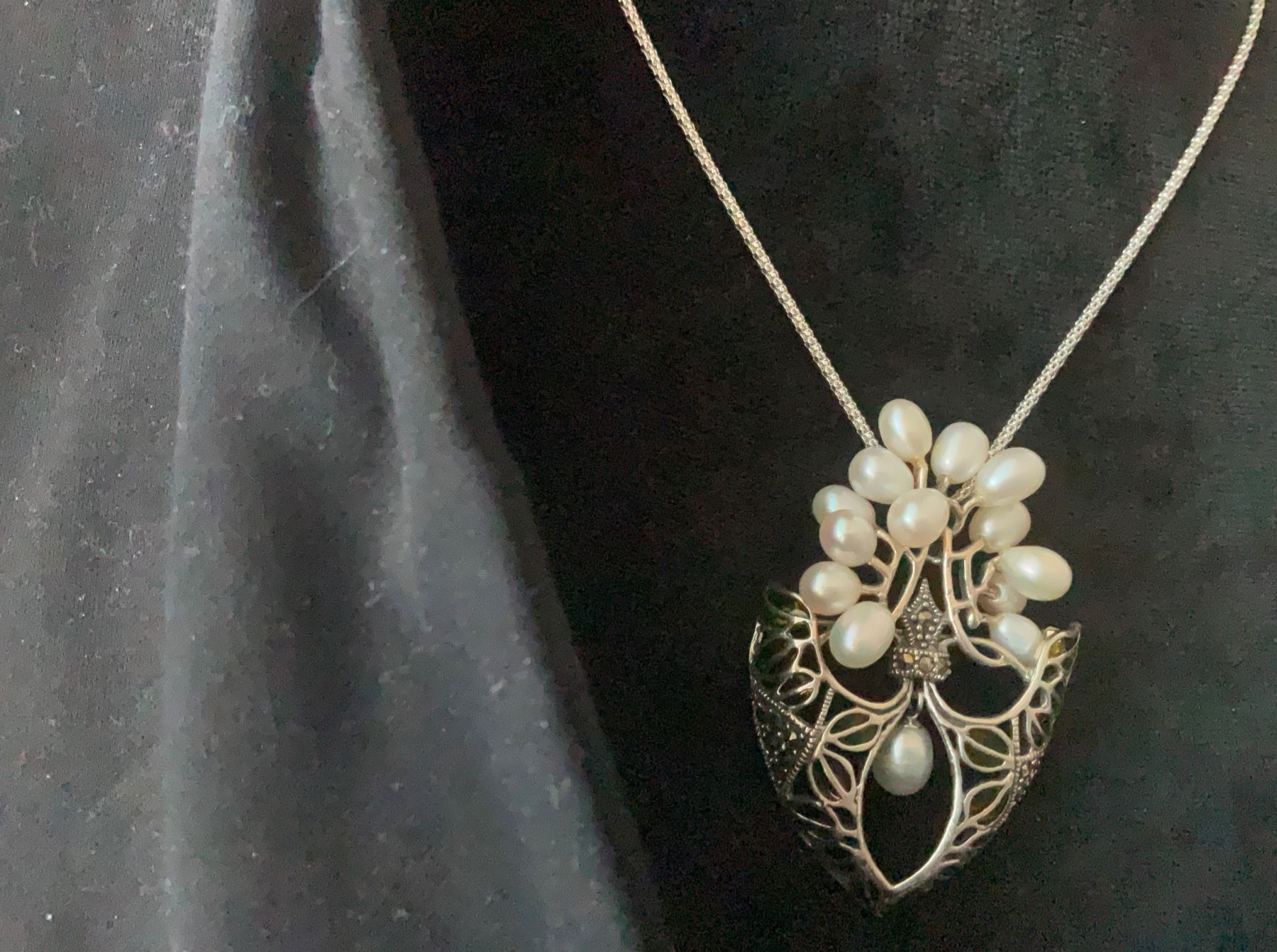 Ciondoli: Anhänger/Brosche mit Collier,Nostalgie pur, Sterlingsilber – Nuovo (secondo la descrizione) da Luzern venduto da S.Kern01 5
