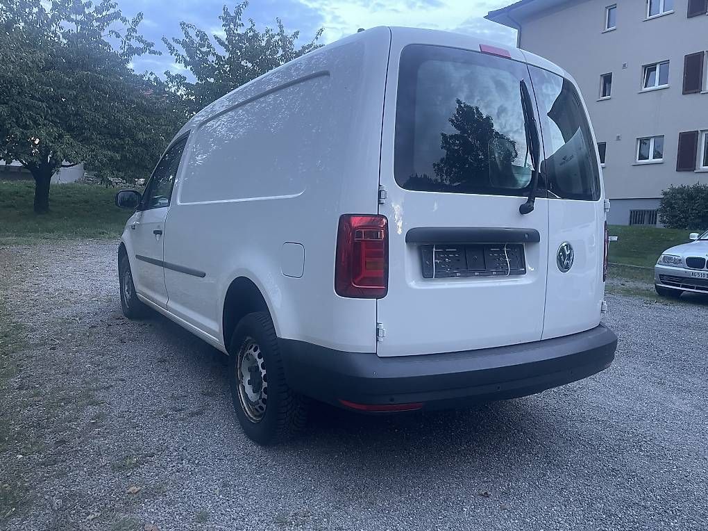 Veicoli commerciali: VW Caddy Maxi 2.0 Diesel 4 Motion  – Usato da Windisch venduto da BR777 3