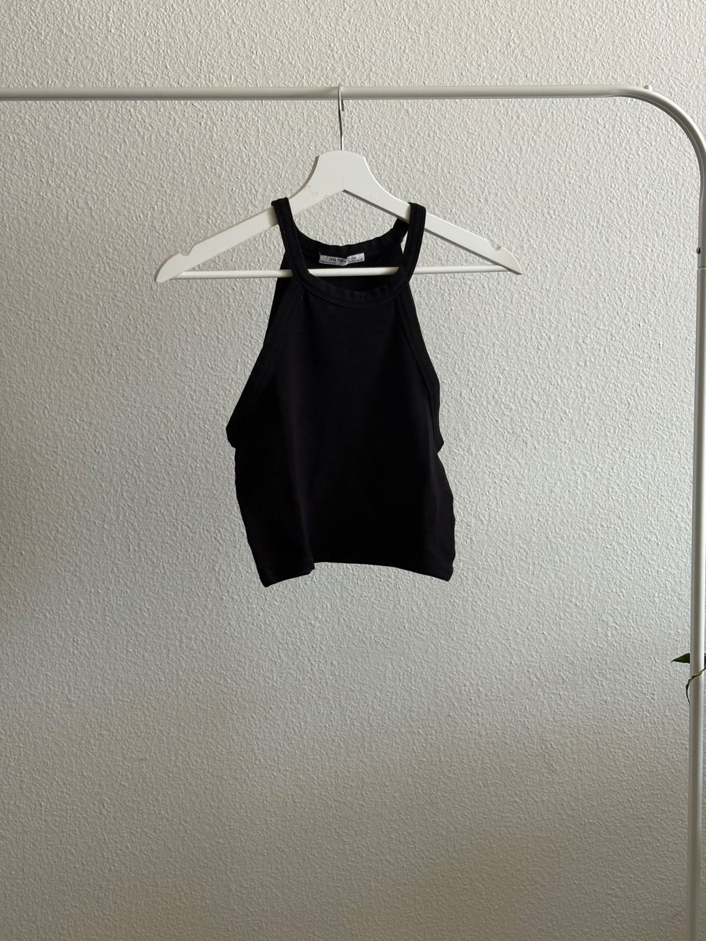 Zara Blusen, T-Shirts & Tops: schwarze Top – Gebraucht aus Zürich von bbbggg