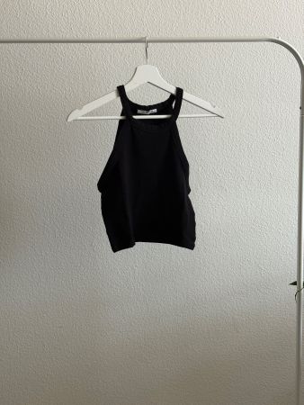 schwarze Top