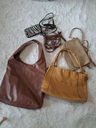 Handtaschen Set, 5 Stk. Top Zustand, tolle Farben!